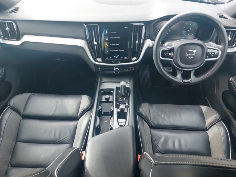 Used Volvo V60 2021 for sale - 76786254: Photo 2