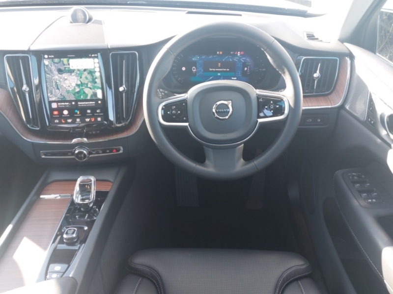 Used Volvo XC60 2024 for sale - 77875324: Photo 7