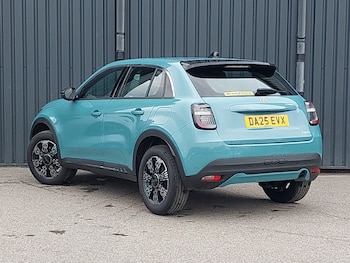 Used Fiat 600 2025 for sale - 76771018: Photo