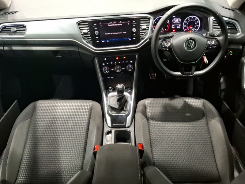 Used Volkswagen T-Roc 2021 for sale - 77645648: Photo 2