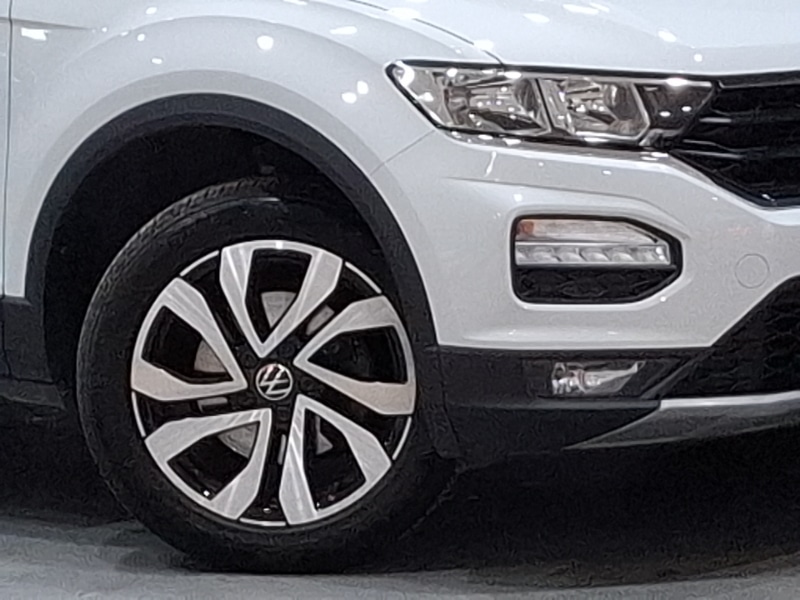 Used Volkswagen T-Roc 2021 for sale - 77645648: Photo 9