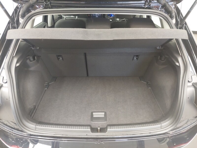 Used Volkswagen Polo 2023 for sale - 76721225: Photo 8