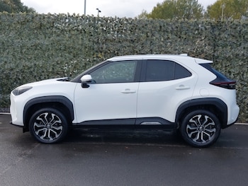 Used Toyota Yaris Cross 2022 for sale - 76713945: Photo