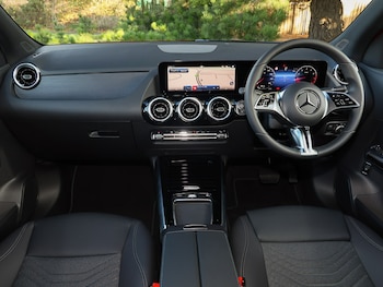 Used Mercedes-Benz GLA 2025 for sale - 76431481: Photo