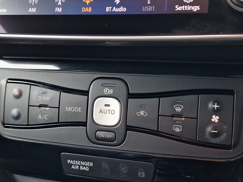 Used Nissan Leaf 2022 for sale - 77948364: Photo 11