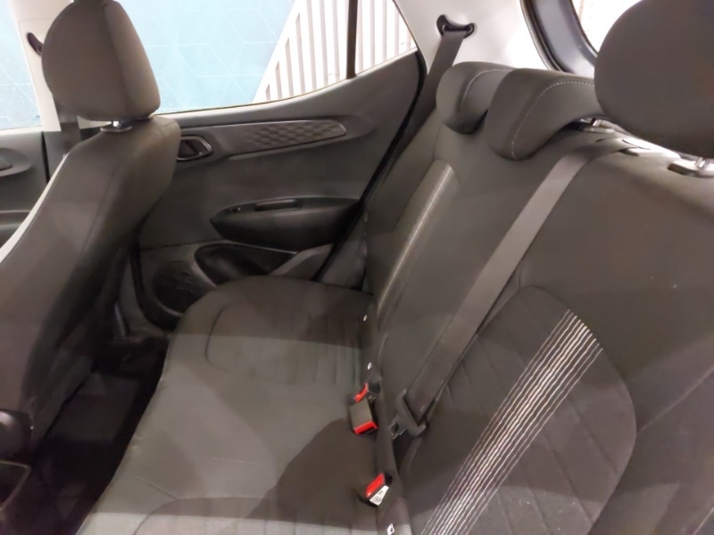 Used Hyundai i10 2024 for sale - 76532924: Photo 6