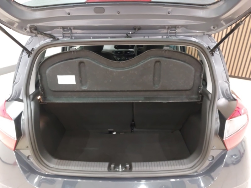 Used Hyundai i10 2024 for sale - 76532924: Photo 8