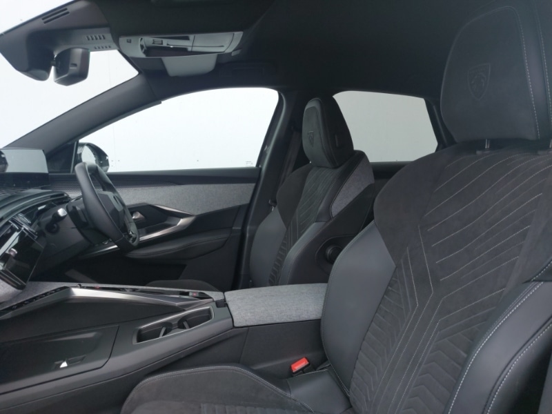 Used Peugeot 3008 2024 for sale - 76306011: Photo 5