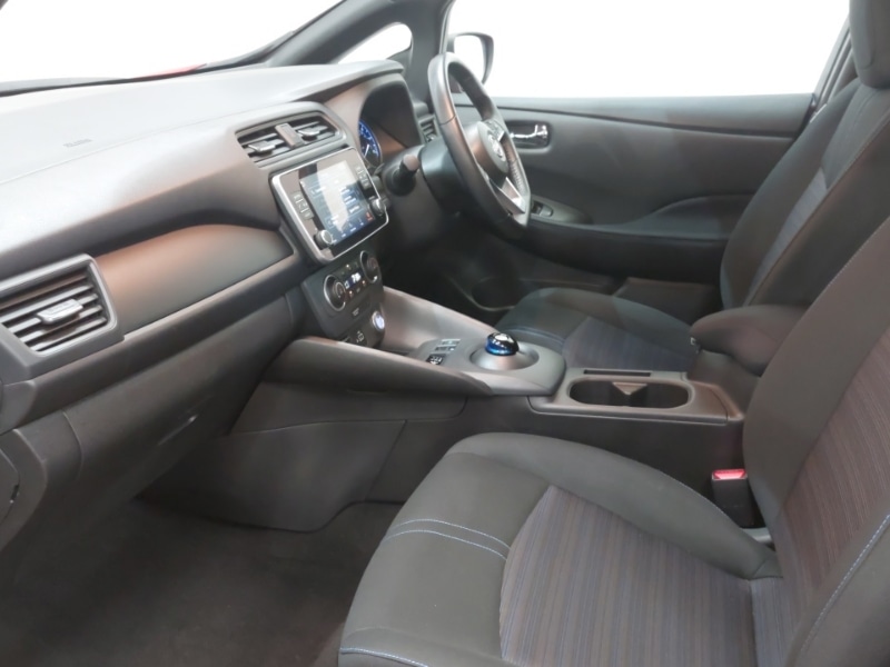 Used Nissan Leaf 2022 for sale - 77266174: Photo 5