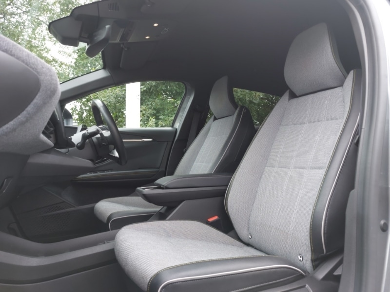 Used Renault Megane E Tech 2022 for sale - 76737556: Photo 5