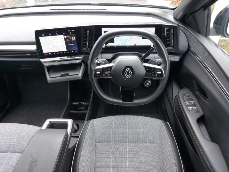 Used Renault Megane E Tech 2022 for sale - 76737556: Photo 7