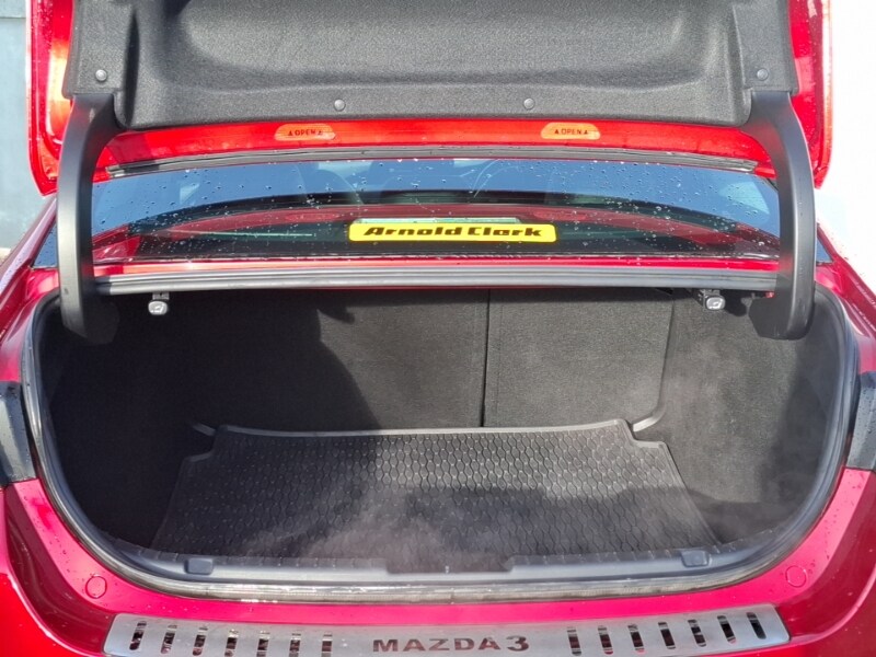 Used Mazda Mazda3 2020 for sale - 76880777: Photo 8