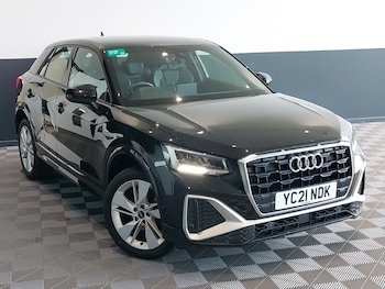 Audi - Q2