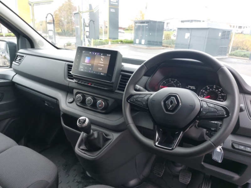 Used Renault Trafic 2024 for sale - 76543945: Photo 2