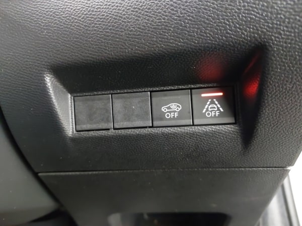 Used Peugeot 208 2020 for sale - 76237683: Photo 10