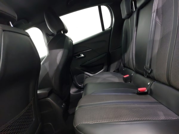 Used Peugeot 208 2020 for sale - 76237683: Photo 6