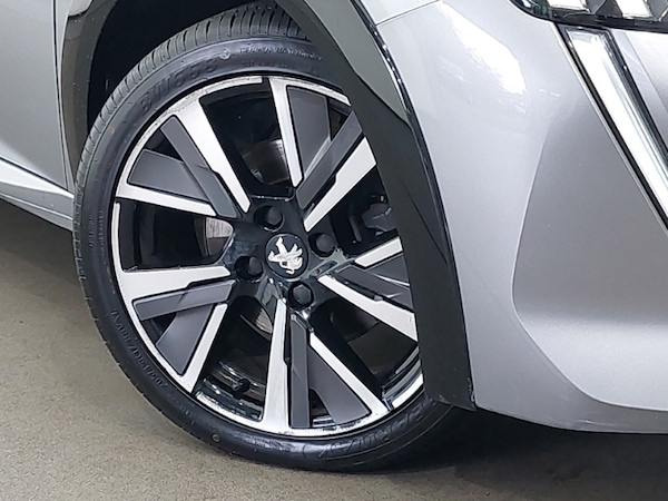 Used Peugeot 208 2020 for sale - 76237683: Photo 9