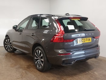 Used Volvo XC60 2023 for sale - 75608629: Photo
