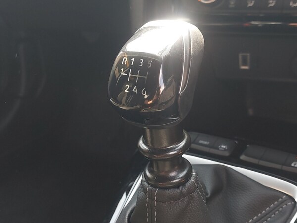 Used Vauxhall Corsa 2025 for sale - 76212625: Photo 12