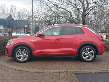Used Volkswagen T-Roc 2023 for sale - 77565720: Photo