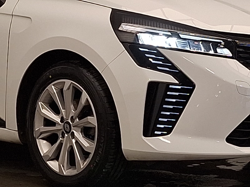 Used Renault Clio 2023 for sale - 77569637: Photo 9