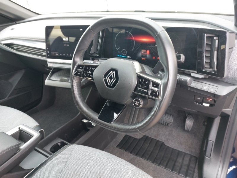 Used Renault Megane E Tech 2023 for sale - 77874638: Photo 10