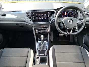 Used Volkswagen T-Roc 2021 for sale - 79685583: Photo
