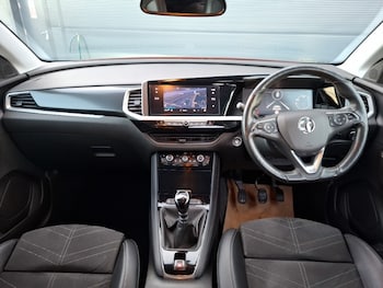 Used Vauxhall Grandland 2022 for sale - 76942052: Photo