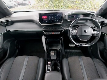 Used Peugeot 2008 2024 for sale - 77752451: Photo