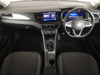 Used Volkswagen Polo 2024 for sale - 77531559: Photo