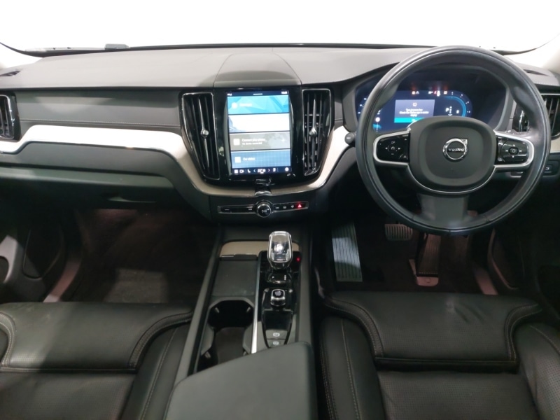 Used Volvo XC60 2022 for sale - 76567404: Photo 2