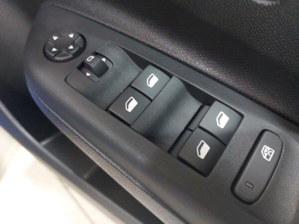 Used Vauxhall Corsa 2025 for sale - 76212753: Photo 12