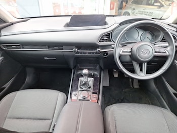 Used Mazda CX-30 2022 for sale - 75656629: Photo
