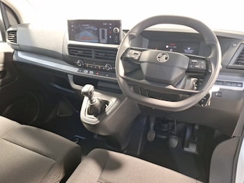 Used Vauxhall Vivaro 2024 for sale - 76708381: Photo