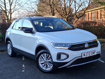 Used Volkswagen T-Roc 2022 for sale - 77253469: Photo