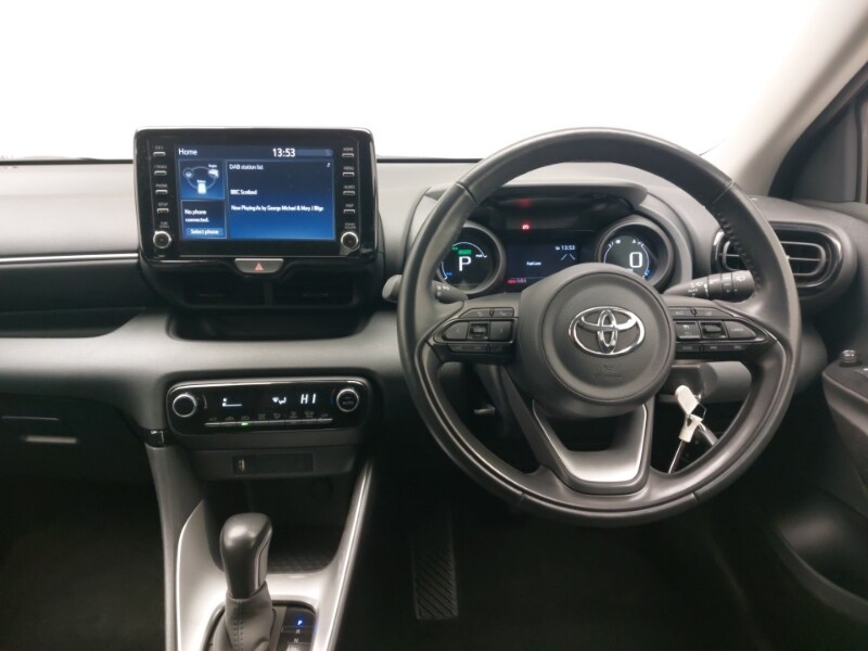 Used Toyota Yaris 2022 for sale - 77298732: Photo 7
