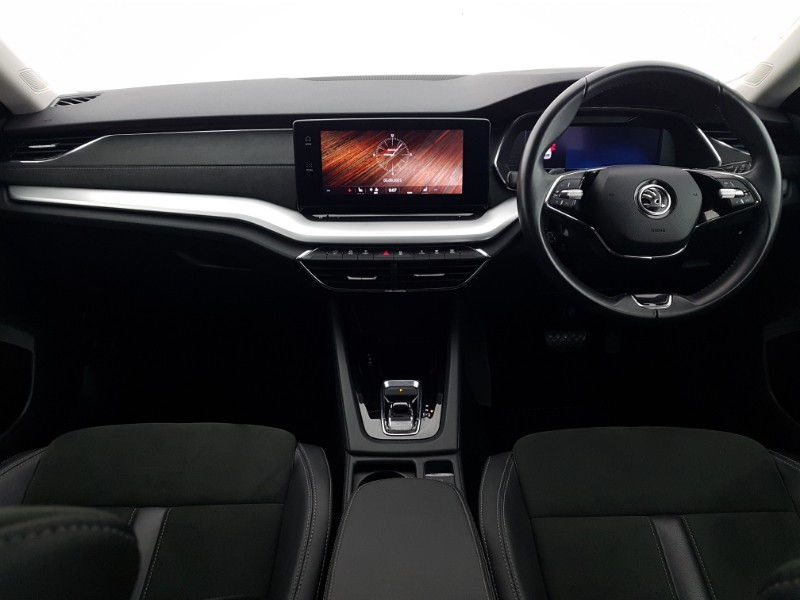 Used Skoda Octavia 2023 for sale - 76726775: Photo 2