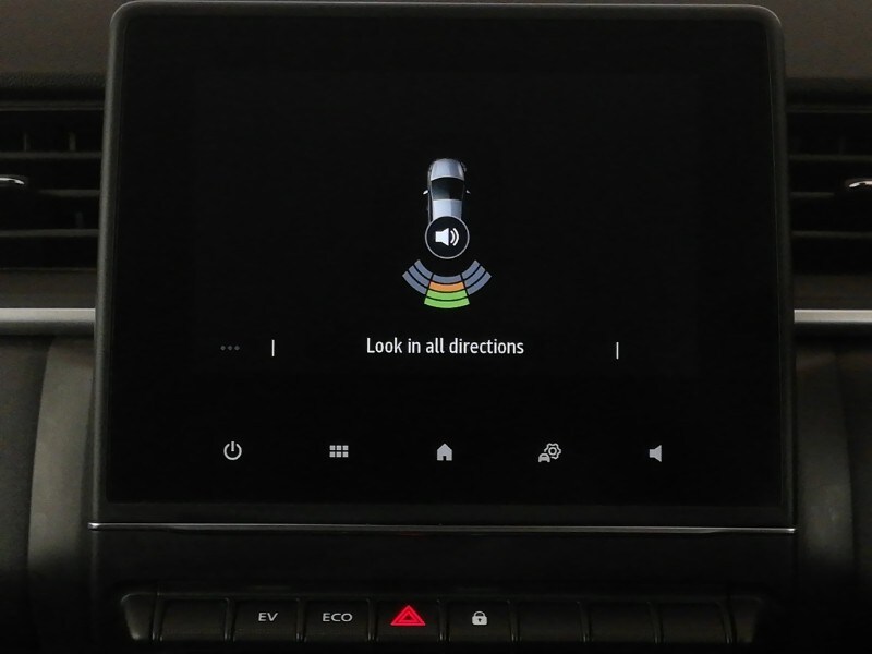 Used Renault Captur 2023 for sale - 77949810: Photo 11