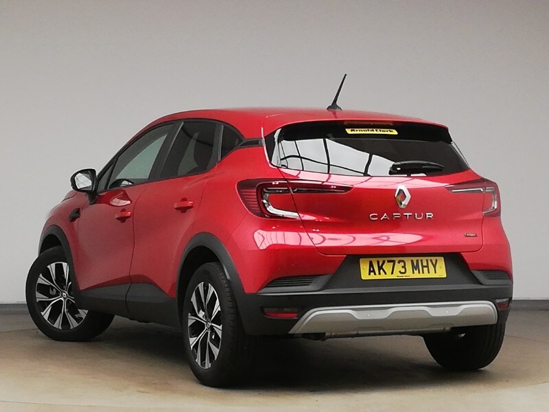 Used Renault Captur 2023 for sale - 77949810: Photo 3