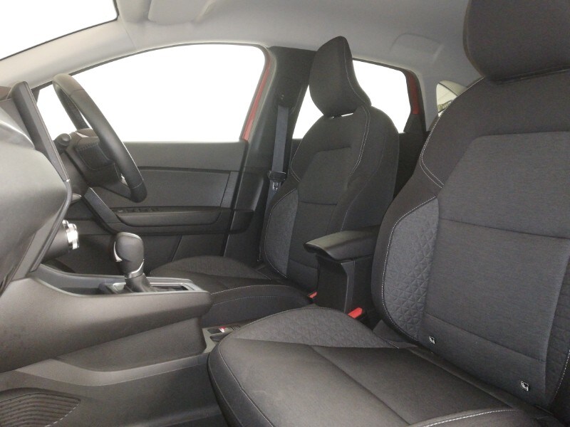 Used Renault Captur 2023 for sale - 77949810: Photo 5