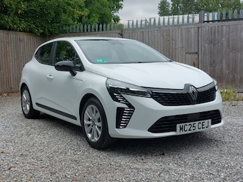 Used Renault Clio 2025 for sale - 79534458: Photo
