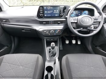 Used Hyundai BAYON 2023 for sale - 75621901: Photo