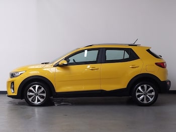 Used Kia Stonic 2023 for sale - 79516729: Photo