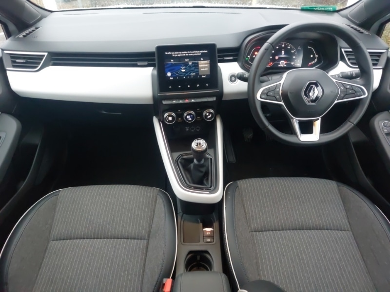Used Renault Clio 2023 for sale - 77311924: Photo 2