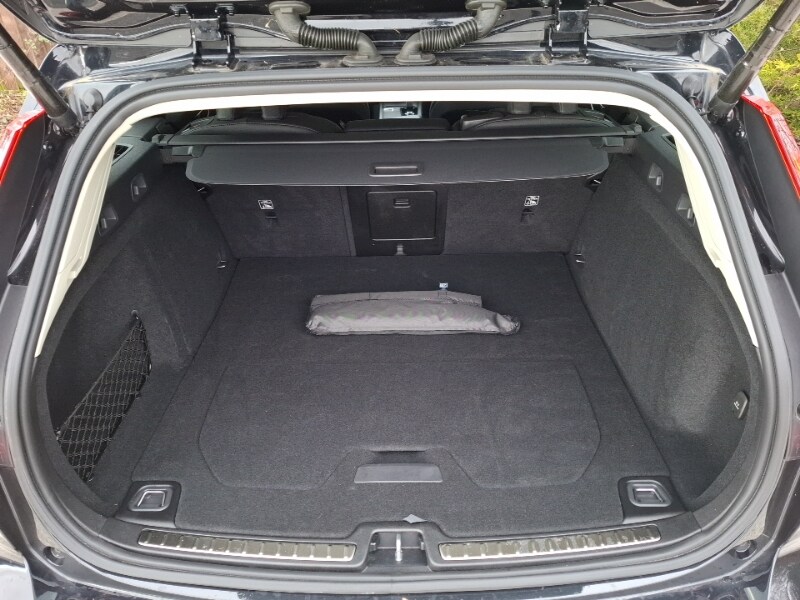 Used Volvo V60 2023 for sale - 77847784: Photo 8