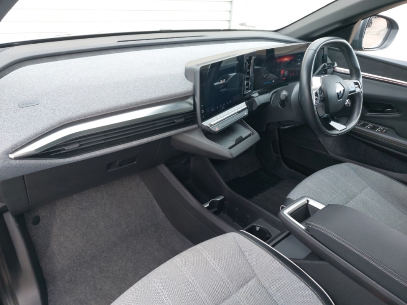 Used Renault Megane E Tech 2023 for sale - 77142673: Photo 11