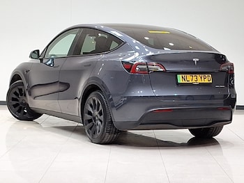 Used Tesla Model Y 2023 for sale - 77169569: Photo