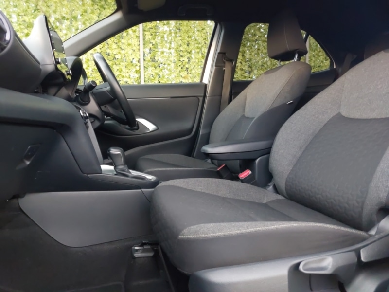 Used Toyota Yaris Cross 2022 for sale - 77823450: Photo 5