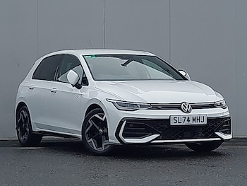 Used Volkswagen Golf 2024 for sale - 77401571: Photo