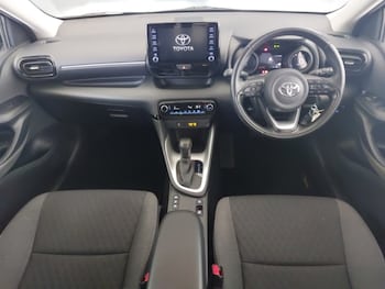 Used Toyota Yaris 2021 for sale - 78522397: Photo